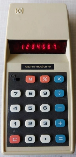 Commodore 776M Display