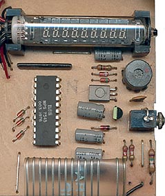 Commodore 9R-25 Calculator Inside